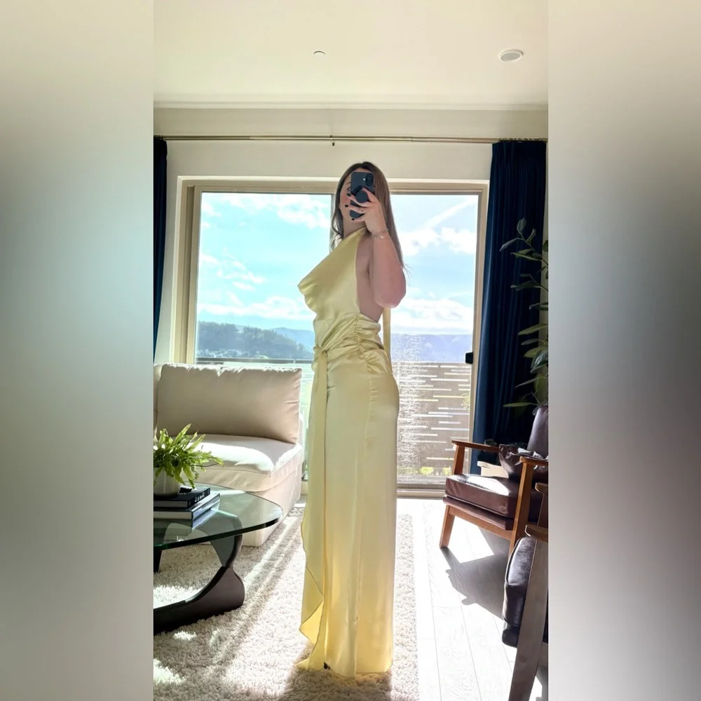 NWT -Yellow Satin Halter Maxi Dress Wedding Guest Prom (Medium) - Picture 6 of 8